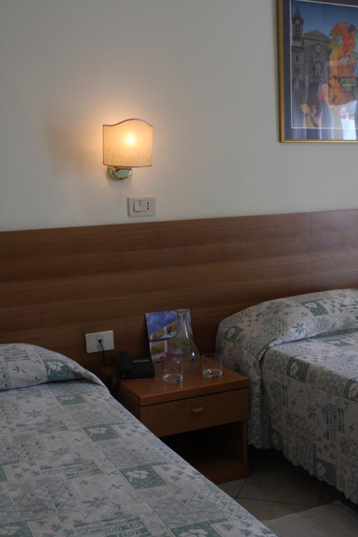 Hotel Lido Vasto Room photo